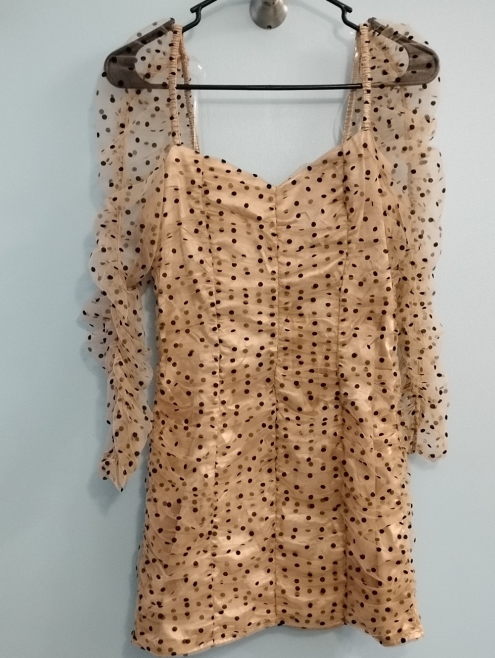 DO+BE Beige Polka Dot Ruched Mini Dress with Sheer Puff Sleeves Size Small